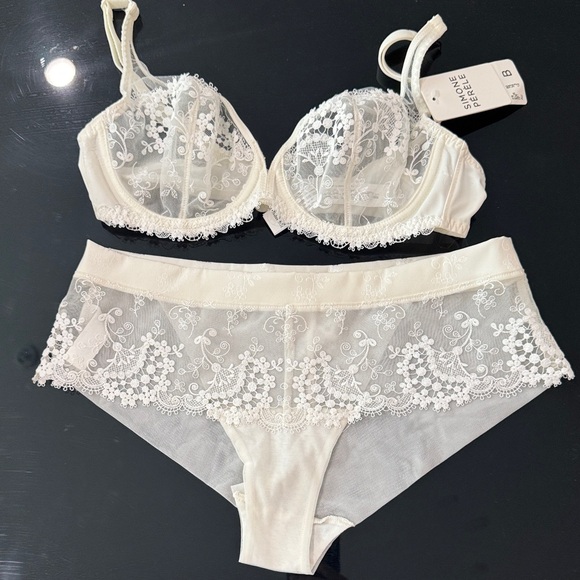 Simone Perele Cream Lace Bra Set - Picture 1 of 5